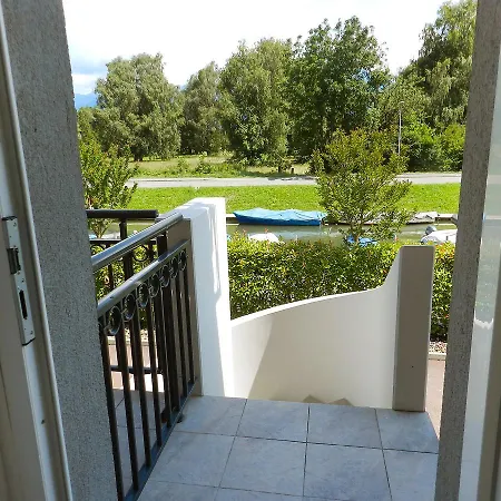 Apt S5/2 - Tasman